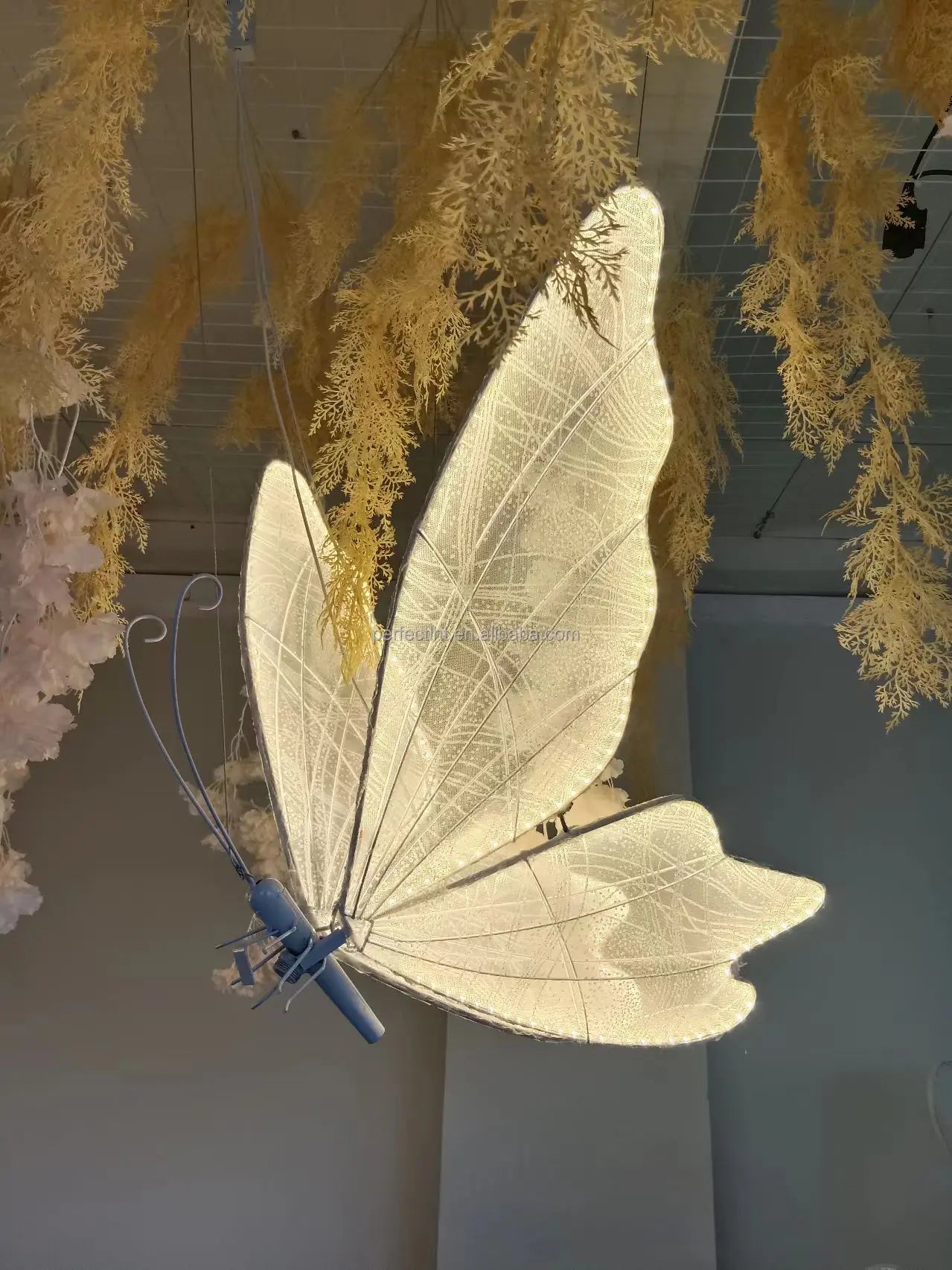 Hot Sale Wedding Decoration butterfly Light LED butterfly Light Suitable for Party Gathering Wedding Decoration