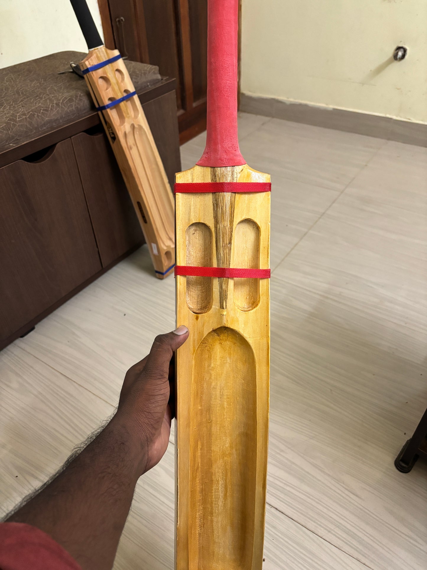 Cricket bat